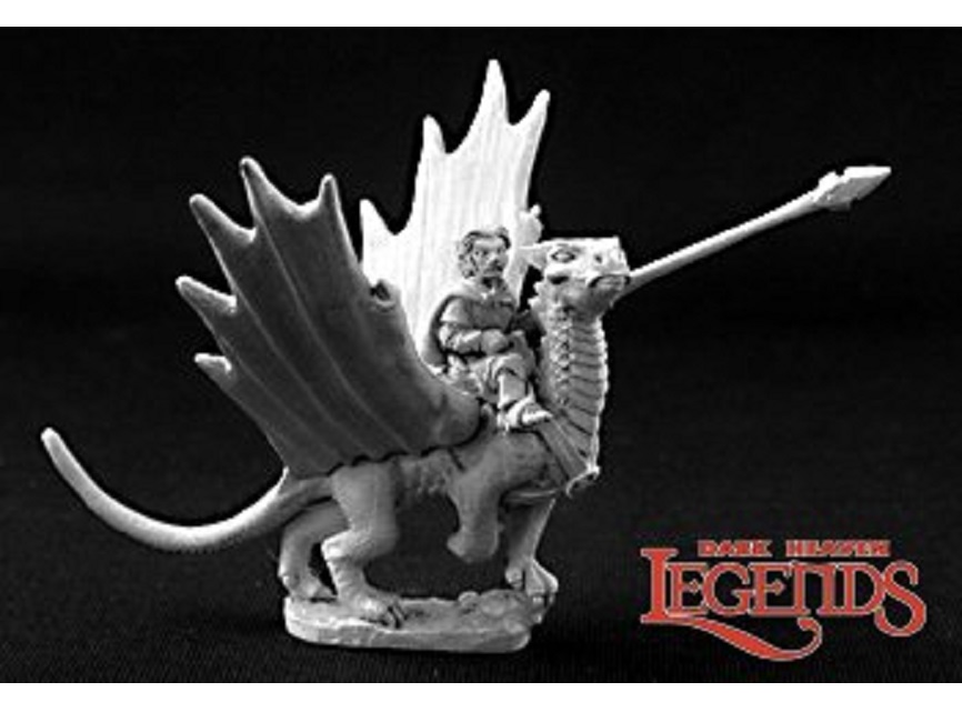 Roderic Ambermead and Glitter, Halfling on Dragon