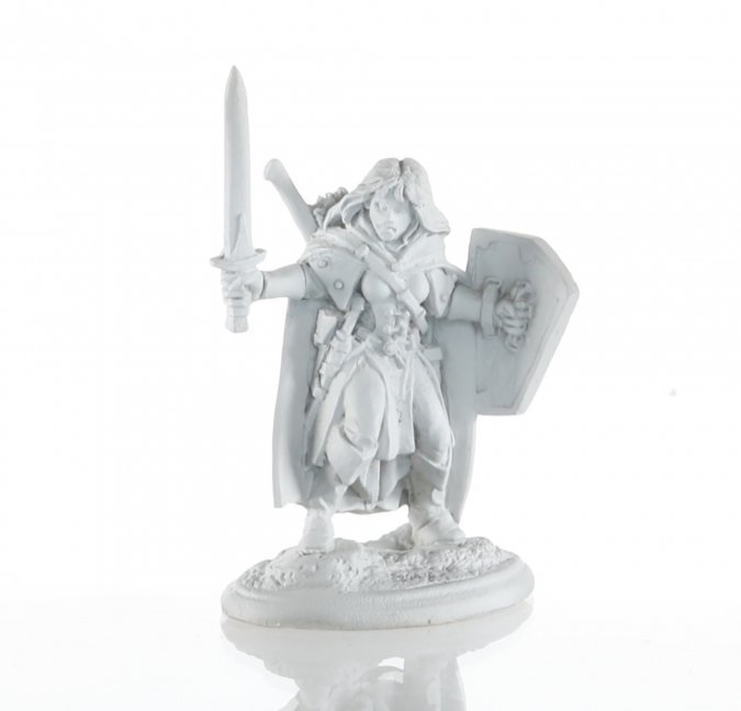 Aeowyn Silverwood (04017)