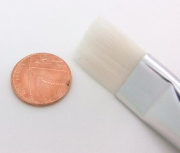Creative Models Budget Synthetic Flat Brushes - Size 16